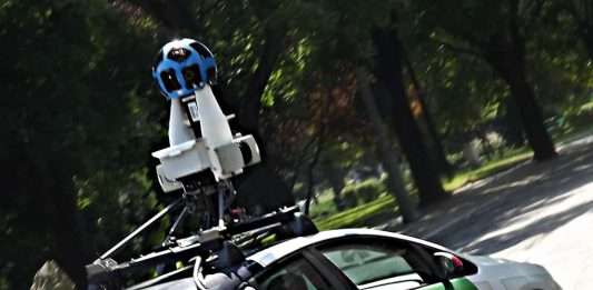 Google Street View Camera Car © Staszek99 / BY-SA 3.0 https://creativecommons.org/licenses/by-sa/3.0/
