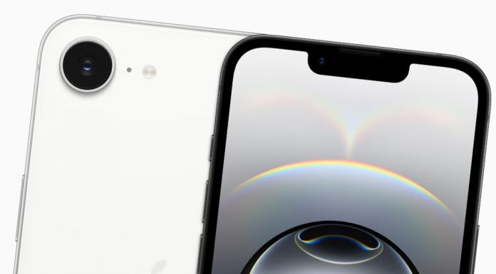 Apple iPhone 16e Front and Back @ Apple