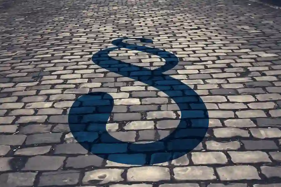 Rechtsweg – Photo: Gerd Altmann/ Pixabay